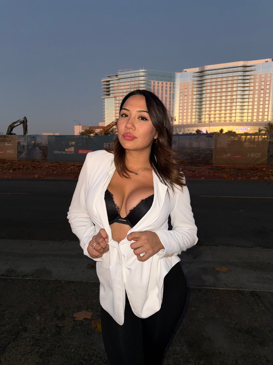 Take a pause and enjoy Ali Cruz — streaming from Kerbela