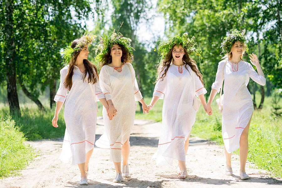 Slavic girls in Kerbela