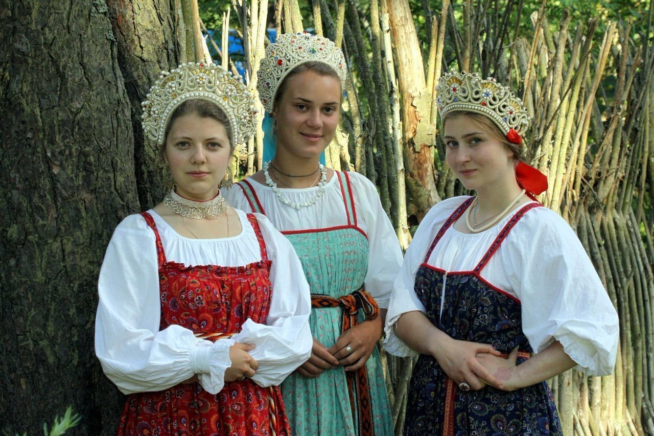 Sexy model Girls in Slavic costumes in Kerbela